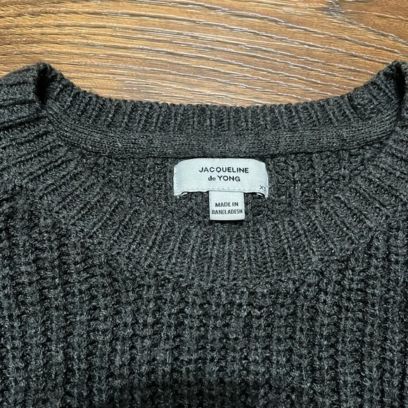 wool sweater - Picture 3 of 6